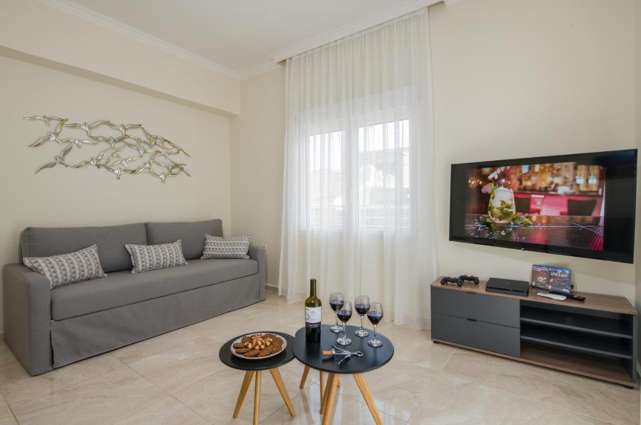 Center Manolia Dream 3 Bedroom Apartment 100M Away From The Beach La Canea Exterior foto